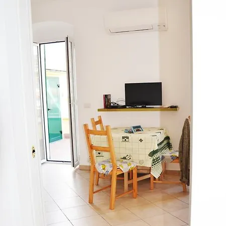 Casa Dall'asilo Vecchio * Riva Ligure